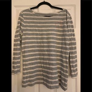 Women’s old Navy shirt